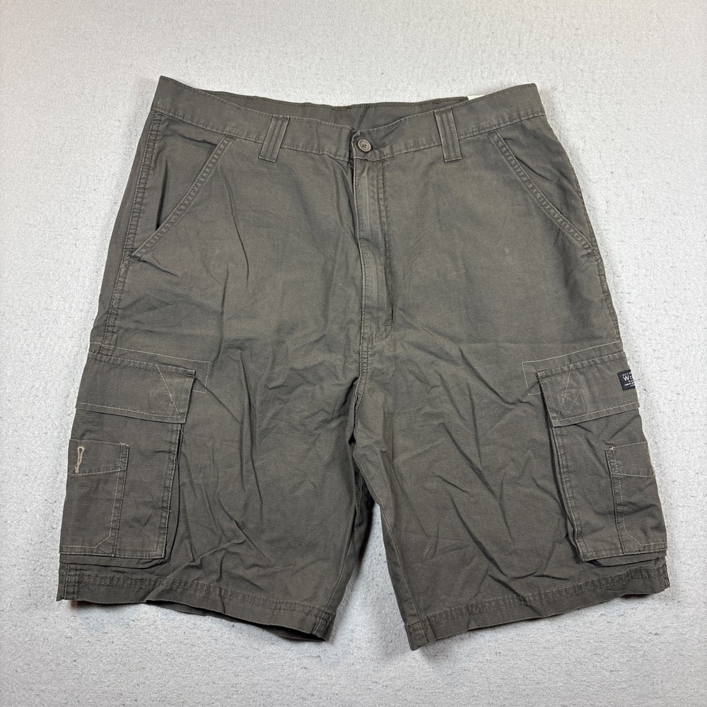 NEW Wrangler Shorts Mens 36 Brown Cargo Relaxed Fit Shorts Epic Soft Ripstop